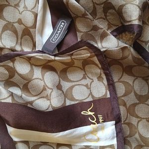Coach Signature Logo Silk Scarf🧣